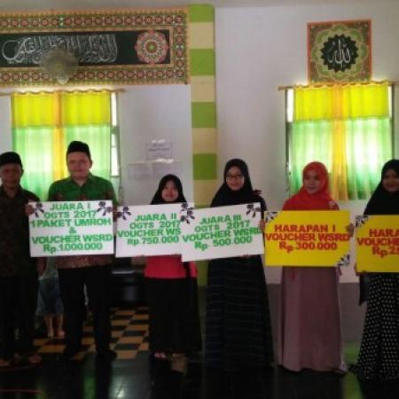 Juara 1 Olimpiade Guru Tingkat Sekolah Mendapatkan Umroh Gratis dari Pesantren Condong