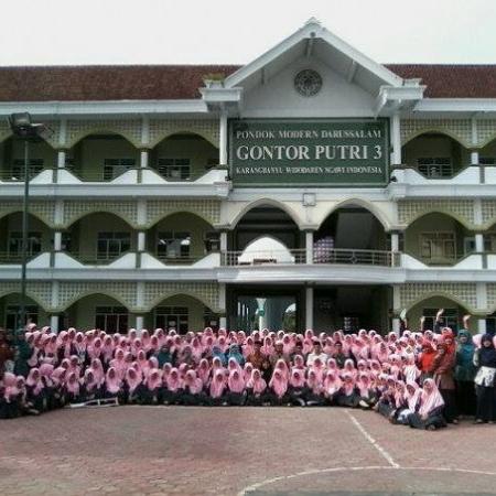 OSPC Putri Studi Banding Ke Gontor Putri 3