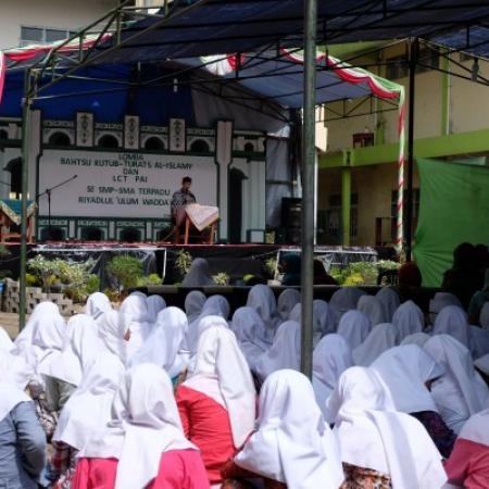  Lomba Kutubut-Turats: Media Peningkatan Kualitas Keilmuan Santri