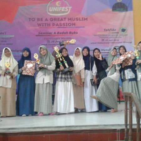 SMA Terpadu Condong Juara Umum di Acara UNIFEST 2016